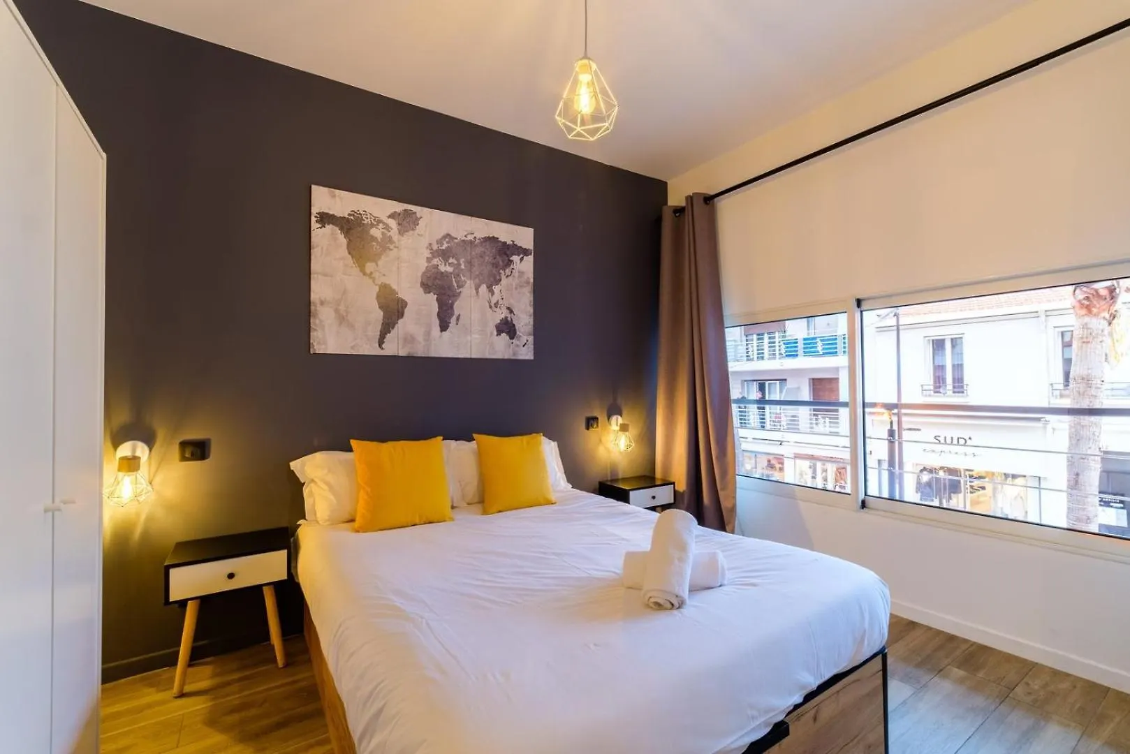 Vivez Antibes ! Logez A 6 Au Centre-Ville